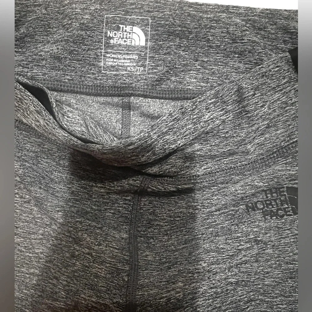 North face capri tights size XS in excellent like new condition​ - Picture 3 of 4